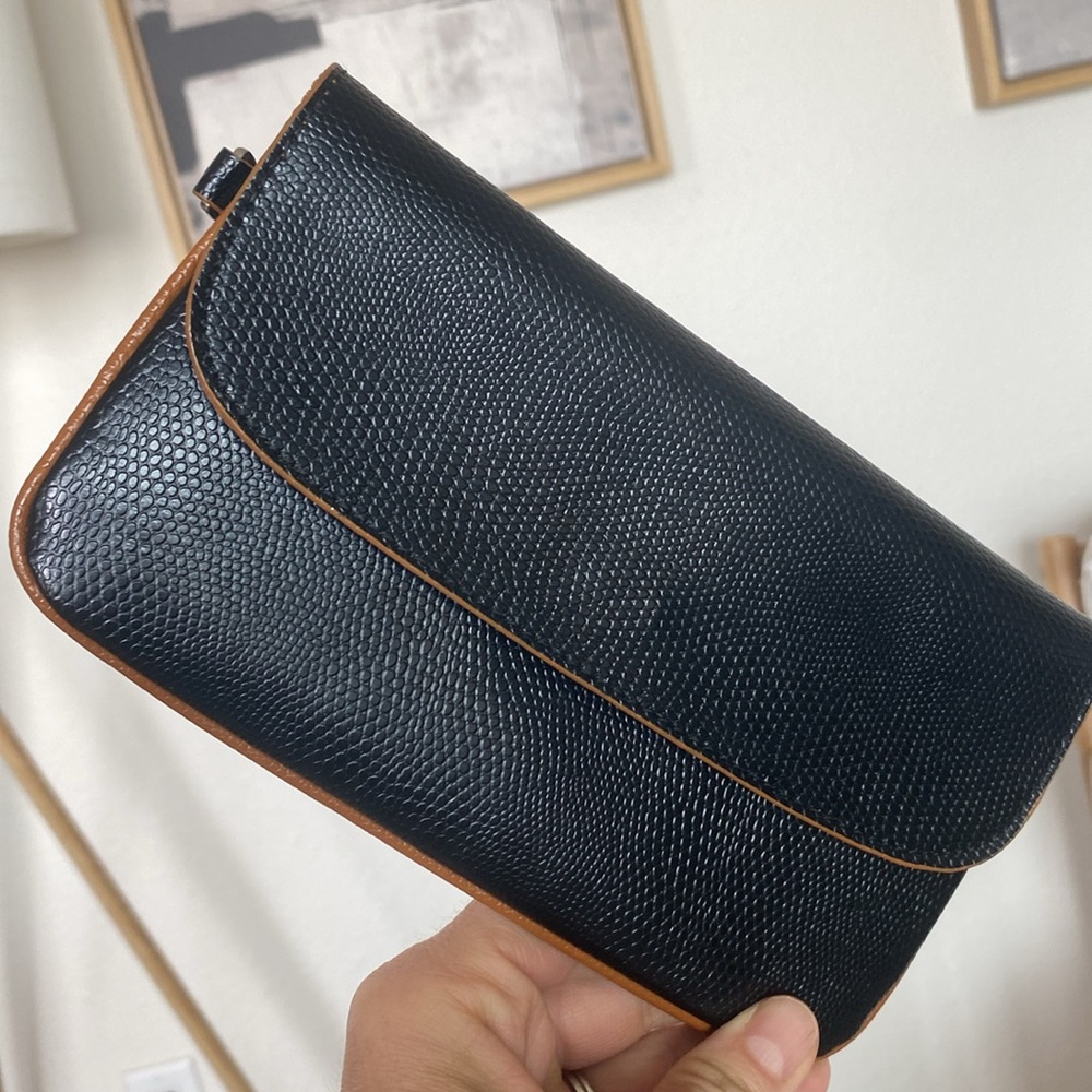 Baekgaard envelope style clutch wallet